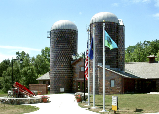 Van Hoosen Farm & Dairy Barn Museum